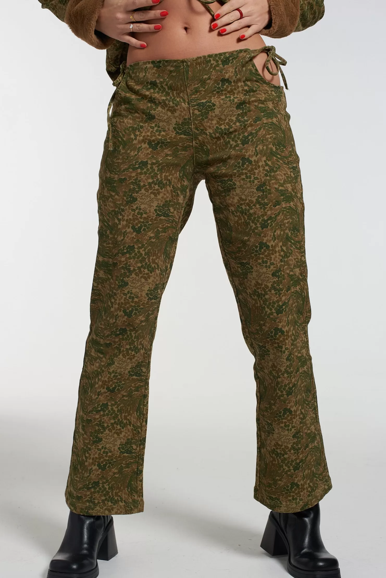 The Ragged Priest Milk It Cult Pant-Women Trousers