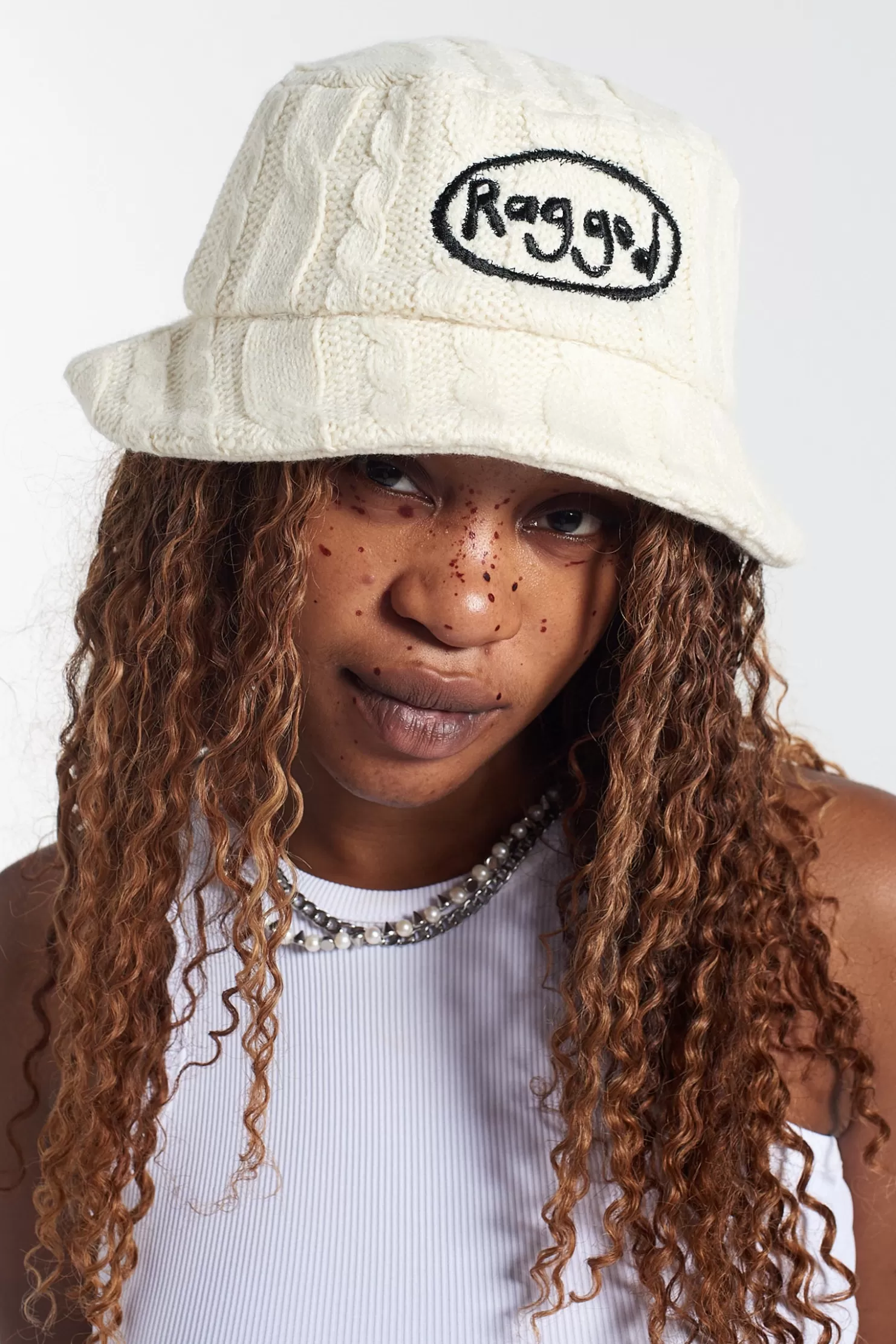 The Ragged Priest Ragged Cable Bucket Hat-Women Accessories